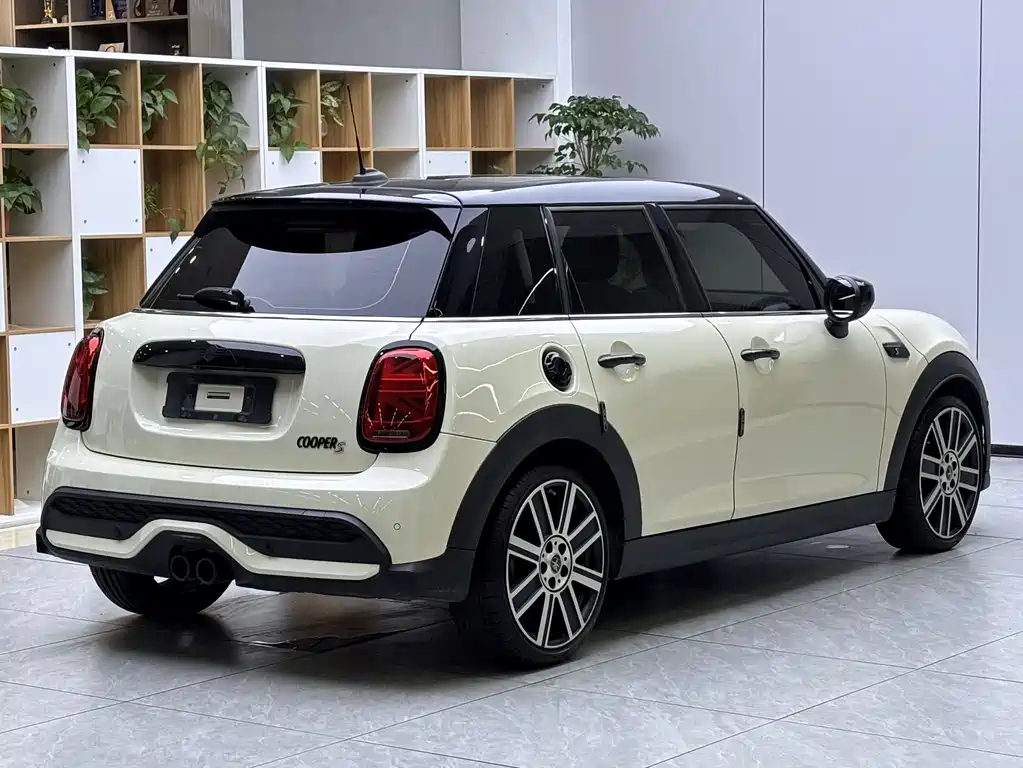 MINI 2022 2.0T COOPER S Black Label Special Edition Five-door Edition купить на сайте DeffCars
