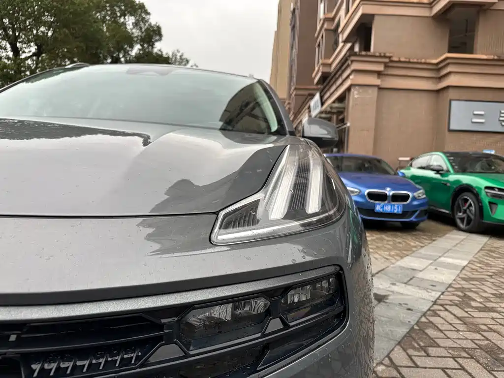 Lynk & Co 06 EM-P 2022 PHEV 84KM Range Edition Pro купить на сайте DeffCars