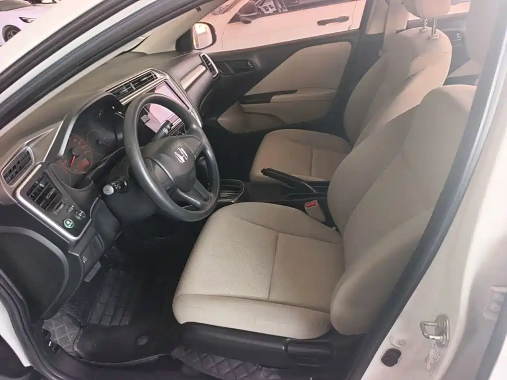 Greiz (Grace) 2016 1.5L CVT Classic Edition купить на сайте DeffCars