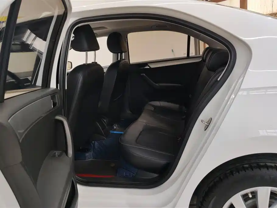 Xinrui 2018 1.6L manual comfort version купить на сайте DeffCars