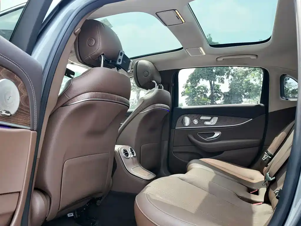 Mercedes-Benz E-Class 2022 Model Two E 300 L Luxury Model купить на сайте DeffCars