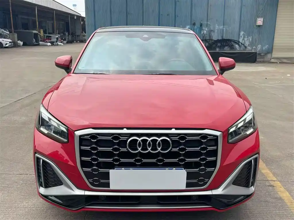 Audi Q2L 2022 35 TFSI aggressive and dynamic model купить на сайте DeffCars