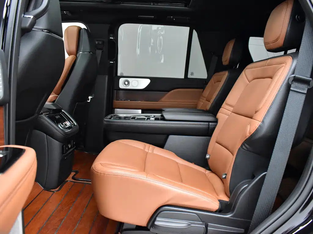 Navigator 2020 3.5T Honor Edition купить на сайте DeffCars