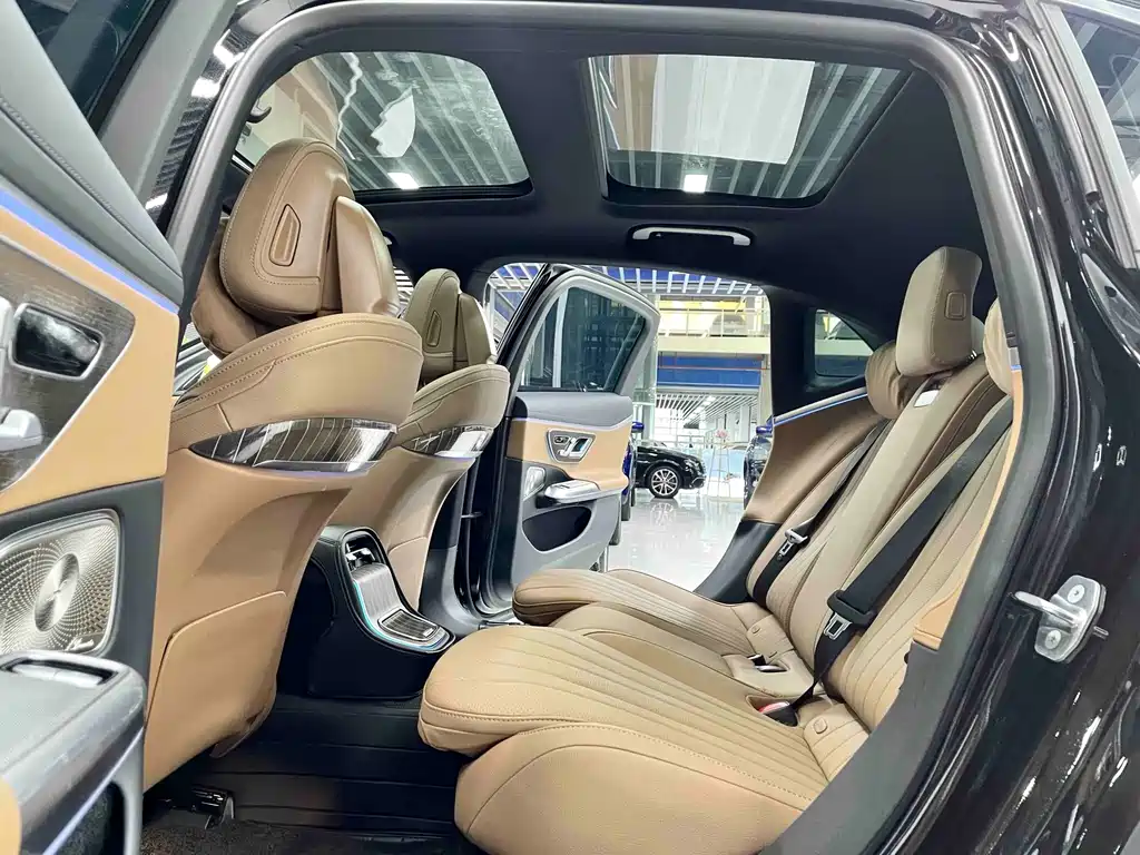 Mercedes-Benz E-Class 2025 E 300 L Luxury Model купить на сайте DeffCars