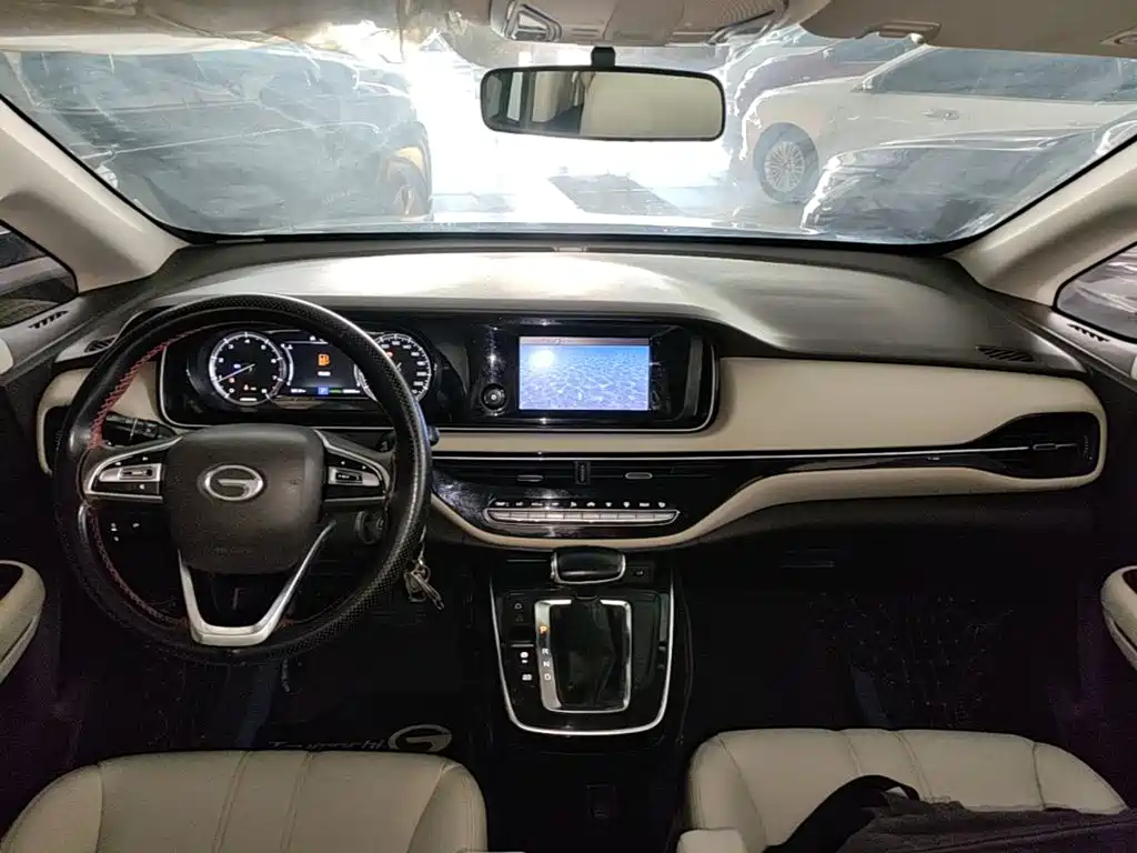 Trumpchi M6 2019 270T DCT Elite Edition (seven seats) National VI купить на сайте DeffCars
