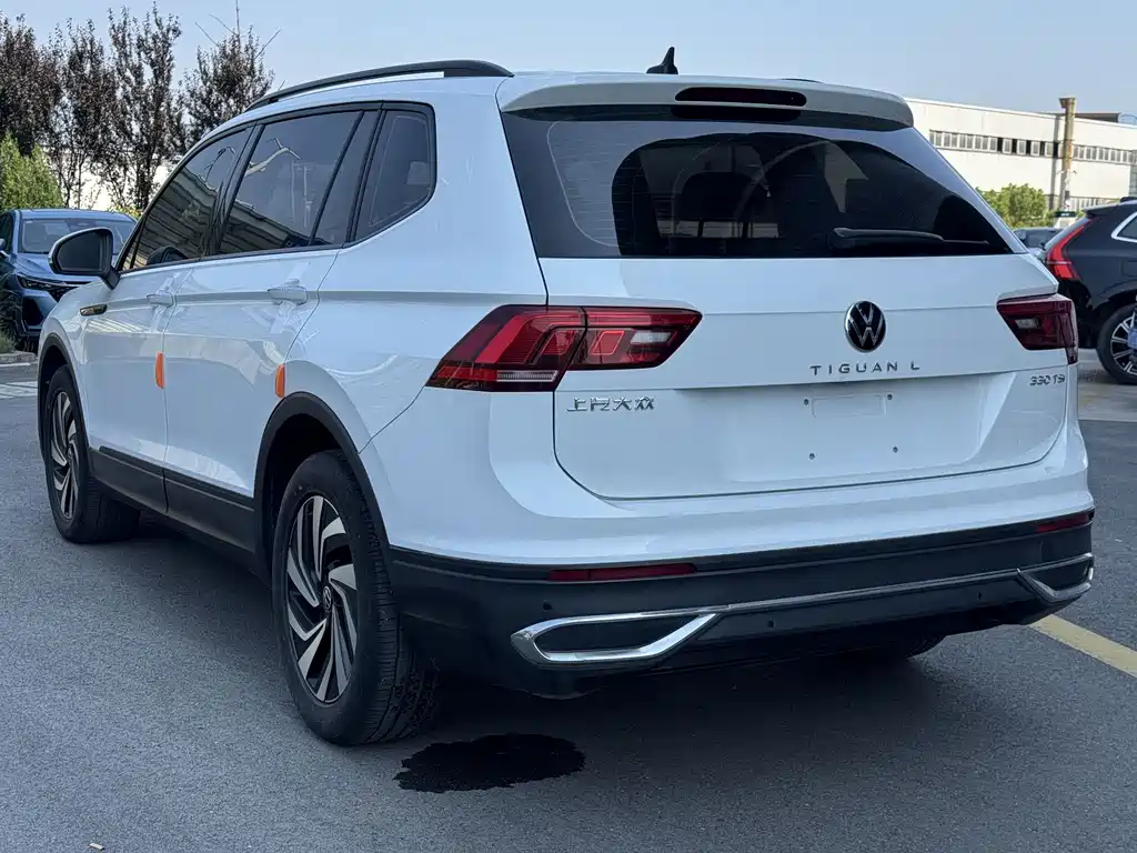 Tiguan L 2022 330TSI automatic two-wheel drive comfort version купить на сайте DeffCars