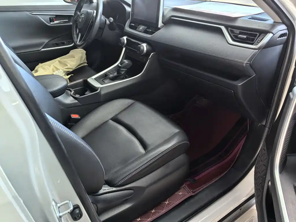 RAV4 Rongfang 2021 2.0L CVT four-wheel drive fashion PLUS version купить на сайте DeffCars