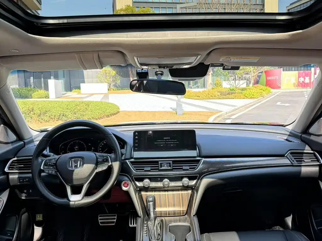 Accord 2022 260TURBO Magic Night Premium Edition купить на сайте DeffCars