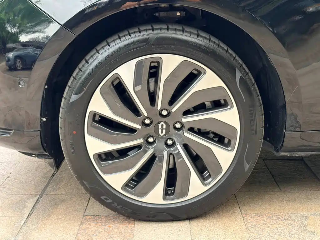 Wenjie M5 2023 extended range four-wheel drive smart driving version купить на сайте DeffCars