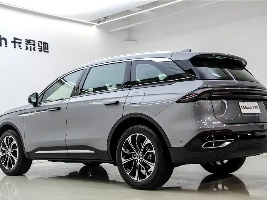 Voyager 2023 2.0T four-wheel drive premium version купить на сайте DeffCars