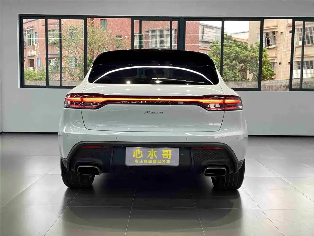 Macan 2023 Macan 2.0T купить на сайте DeffCars