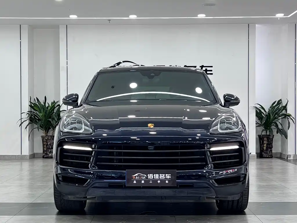 Cayenne 2023 Cayenne 3.0T Platinum Edition купить на сайте DeffCars