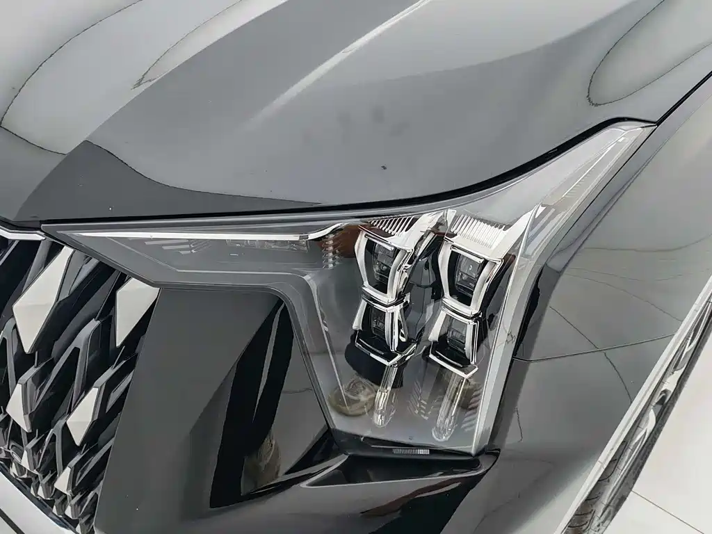 Trumpchi GS8 2022 Pilot Series 2.0TGDI Four-wheel Drive Supreme Edition (Six Seats) купить на сайте DeffCars