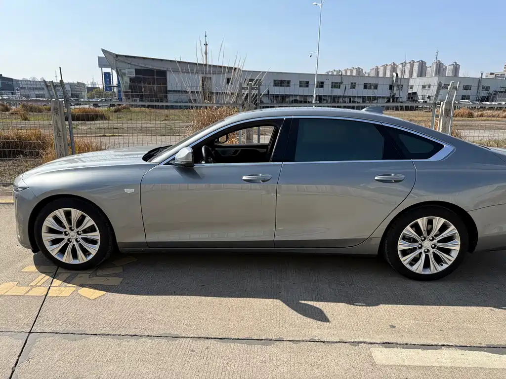 Cadillac CT6 2023 28T luxury model купить на сайте DeffCars