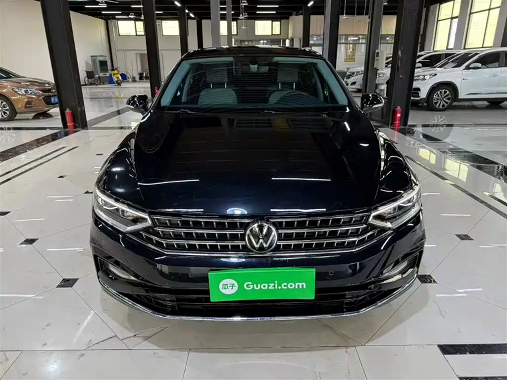 Magotan 2023 2 million commemorative edition 330TSI DSG leading model купить на сайте DeffCars