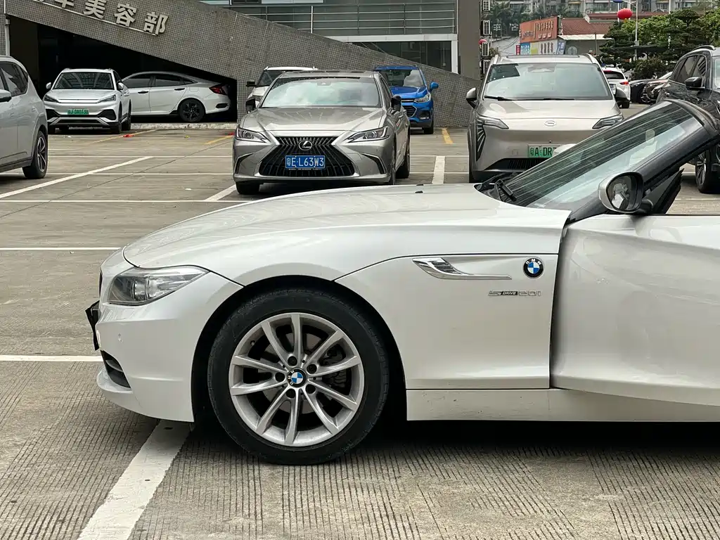 BMW Z4 2013 sDrive20i leading model купить на сайте DeffCars