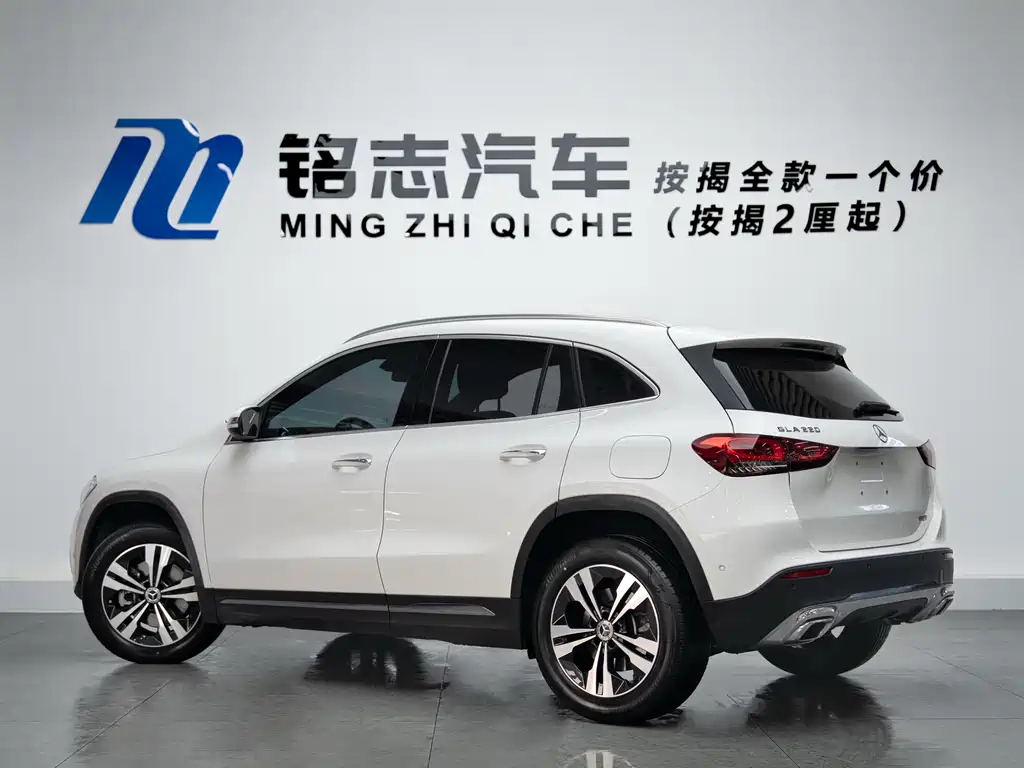 Mercedes-Benz GLA 2023 GLA 220 купить на сайте DeffCars
