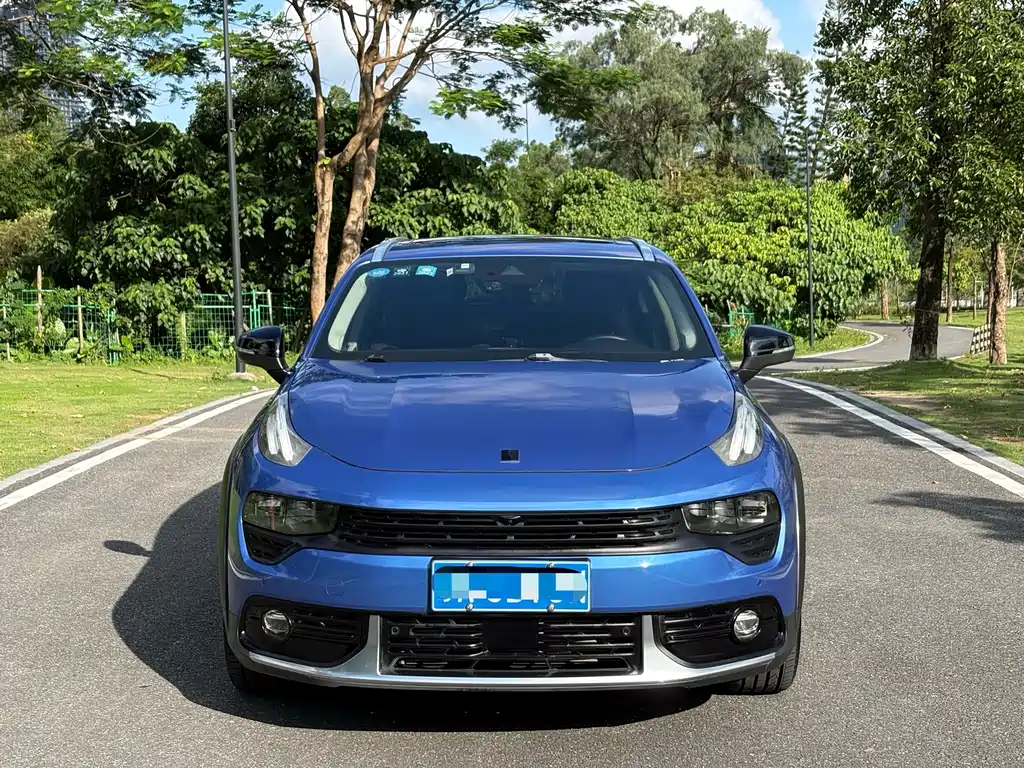 Lynk & Co 02 2019 1.5T DCT two-wheel drive Pro version National VI купить на сайте DeffCars