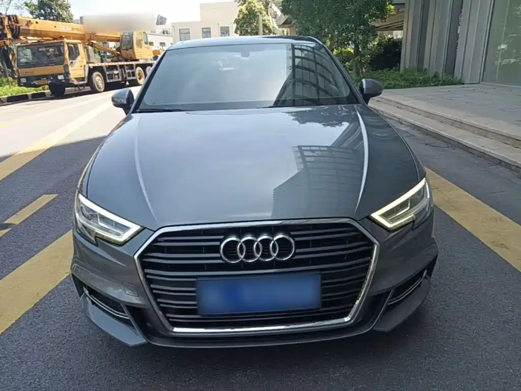 Audi A3 2019 Sportback 35 TFSI Fashion Type National V купить на сайте DeffCars