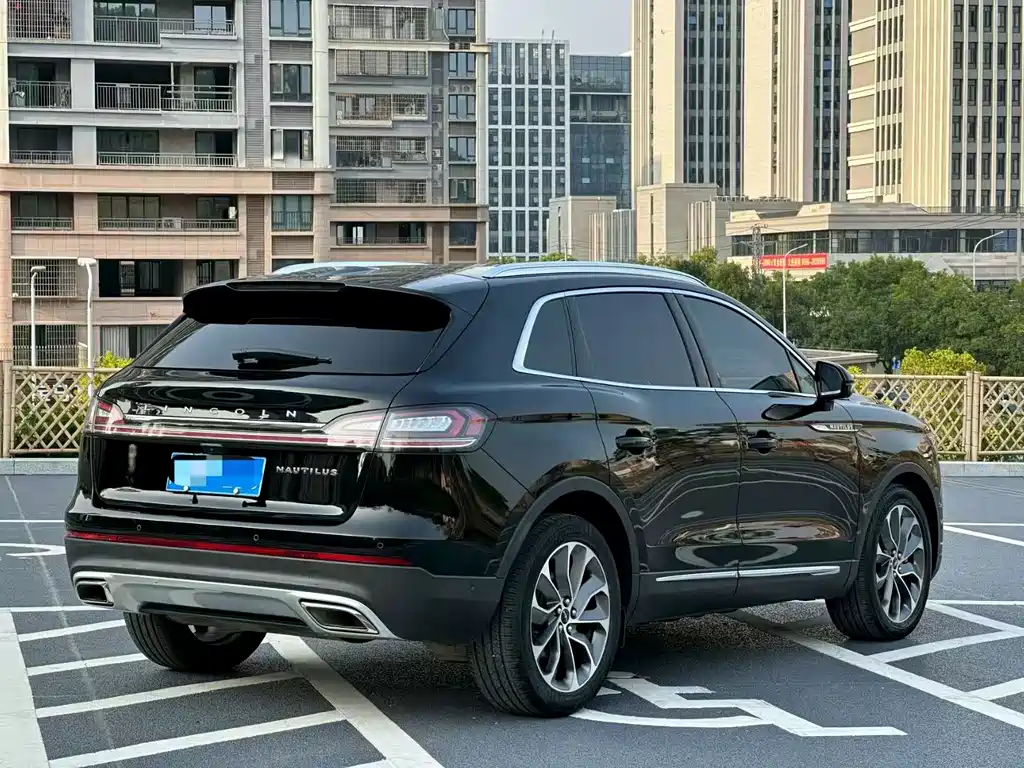 Voyager 2021 2.0T four-wheel drive elegant version купить на сайте DeffCars