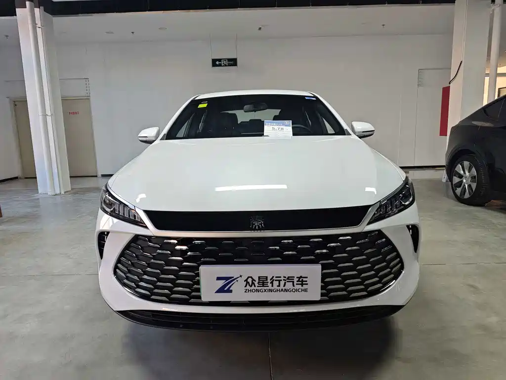 Qin PLUS 2025 DM-i smart driving version 55KM leading model купить на сайте DeffCars