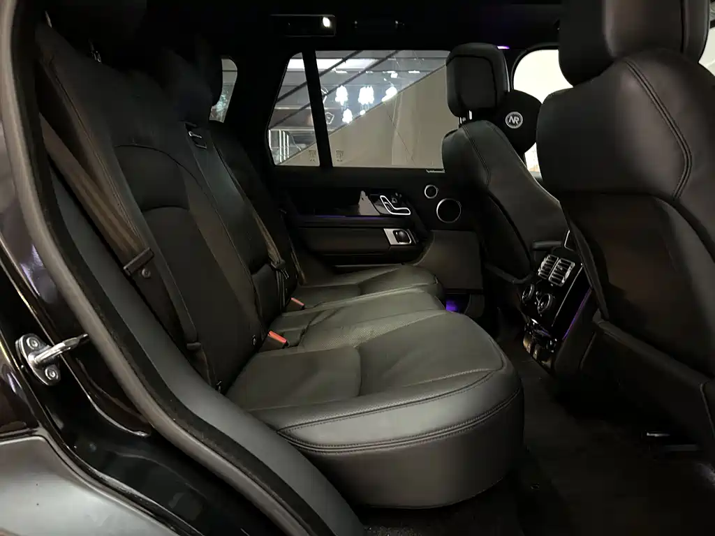 Range Rover 2022 3.0 L6 360PS Legacy Edition купить на сайте DeffCars