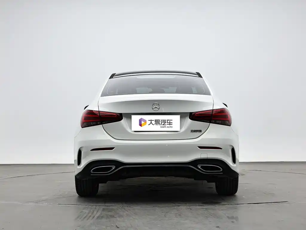 Mercedes-Benz A-Class 2022 facelift A 180 L sports sedan купить на сайте DeffCars