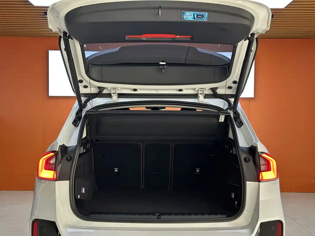 BMW X1 2024 sDrive25Li M Sports Package купить на сайте DeffCars
