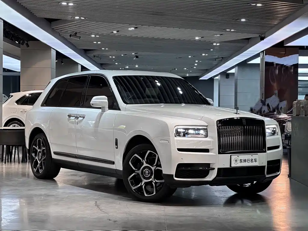 Cullinan 2020 Black Badge купить на сайте DeffCars