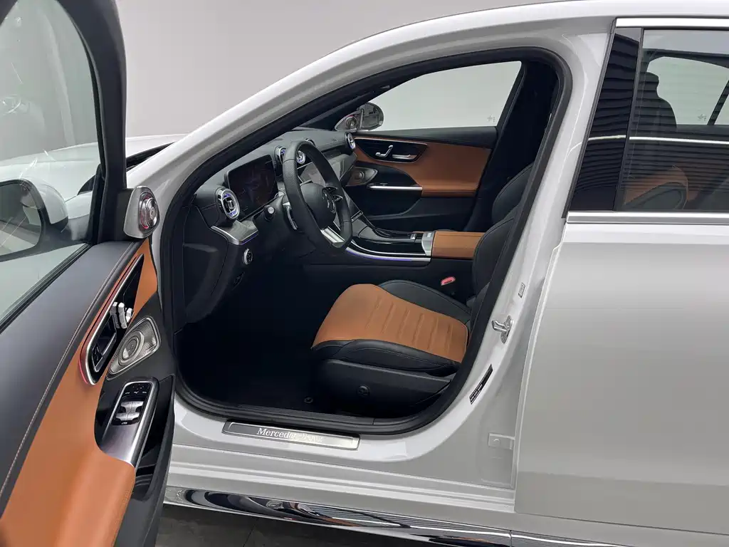 Mercedes-Benz C-Class New Energy 2024 C 350 eL купить на сайте DeffCars