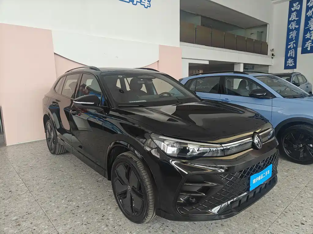 Tiguan L 2024 PRO 380TSI four-wheel drive R-Line Zhizun Edition купить на сайте DeffCars
