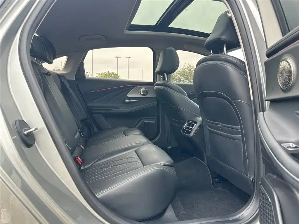 Arrizo 8 2022 model 1.6T DCT Yi купить на сайте DeffCars