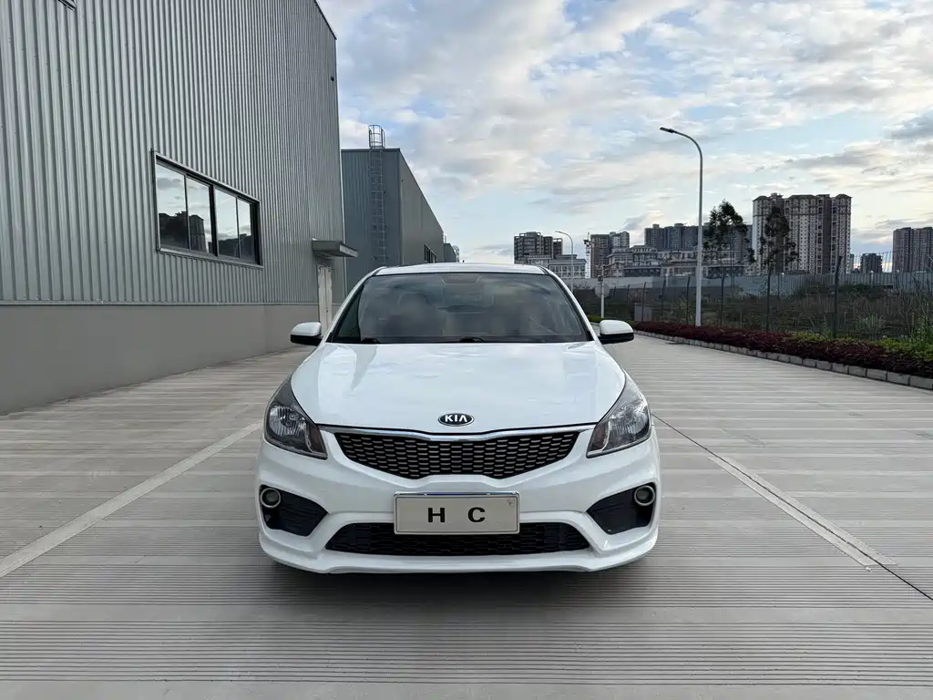 Kia K2 2017 Sedan 1.4L AT 15th Anniversary Special Edition GLS купить на сайте DeffCars