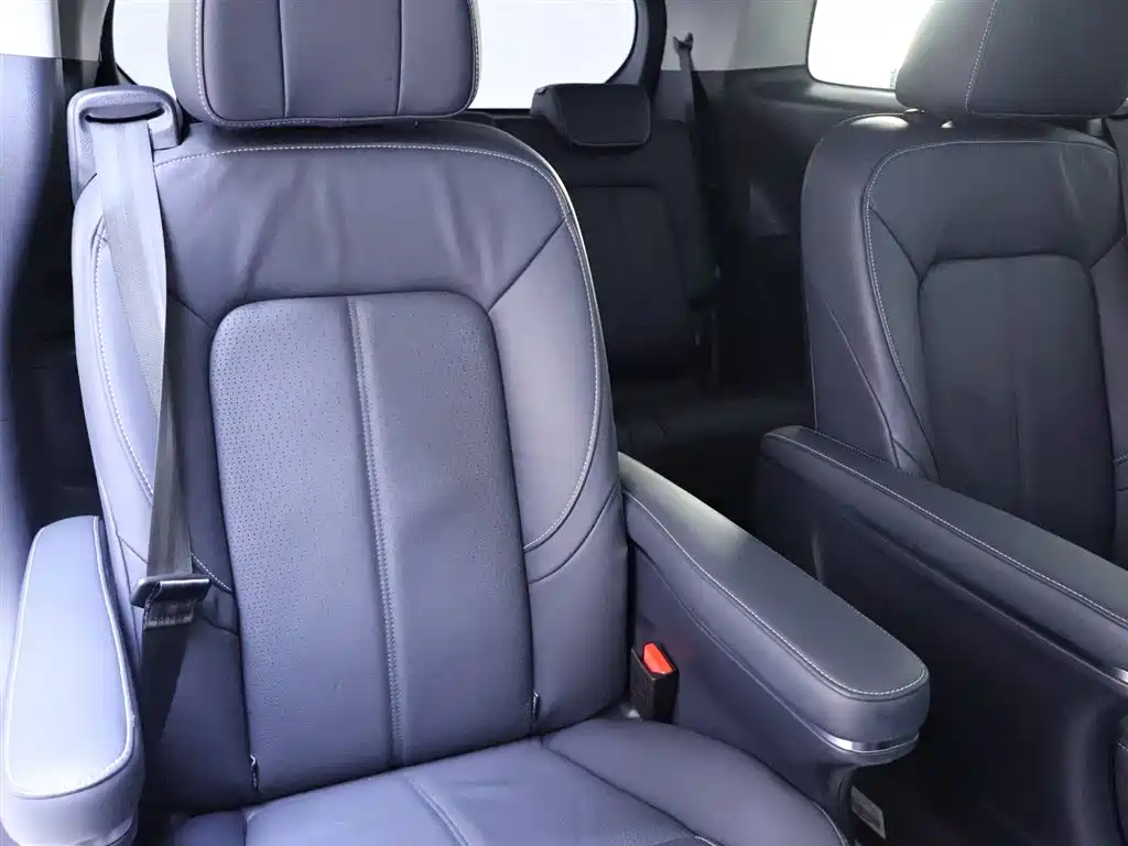 Trumpchi M8 2023 Lead Show Series 390T Exclusive Edition купить на сайте DeffCars