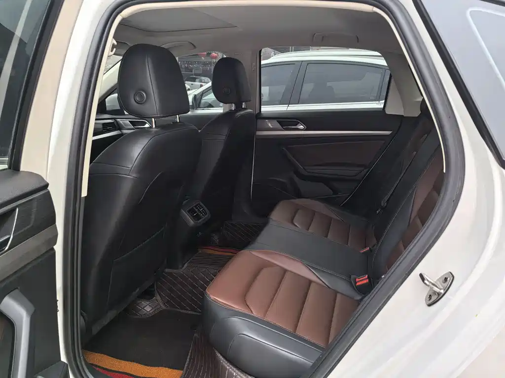 Lavida 2022 280TSI DSG Deluxe Edition купить на сайте DeffCars