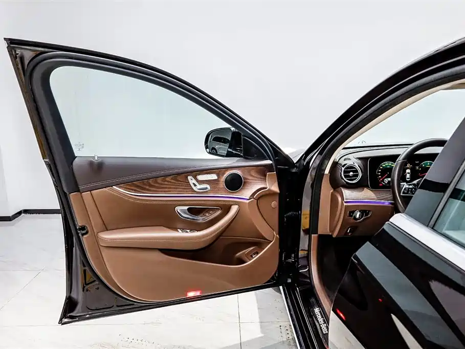 Mercedes-Benz E-Class 2021 facelift E 260 L купить на сайте DeffCars