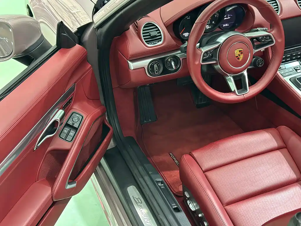 Porsche 718 2022 Boxster 2.0T купить на сайте DeffCars