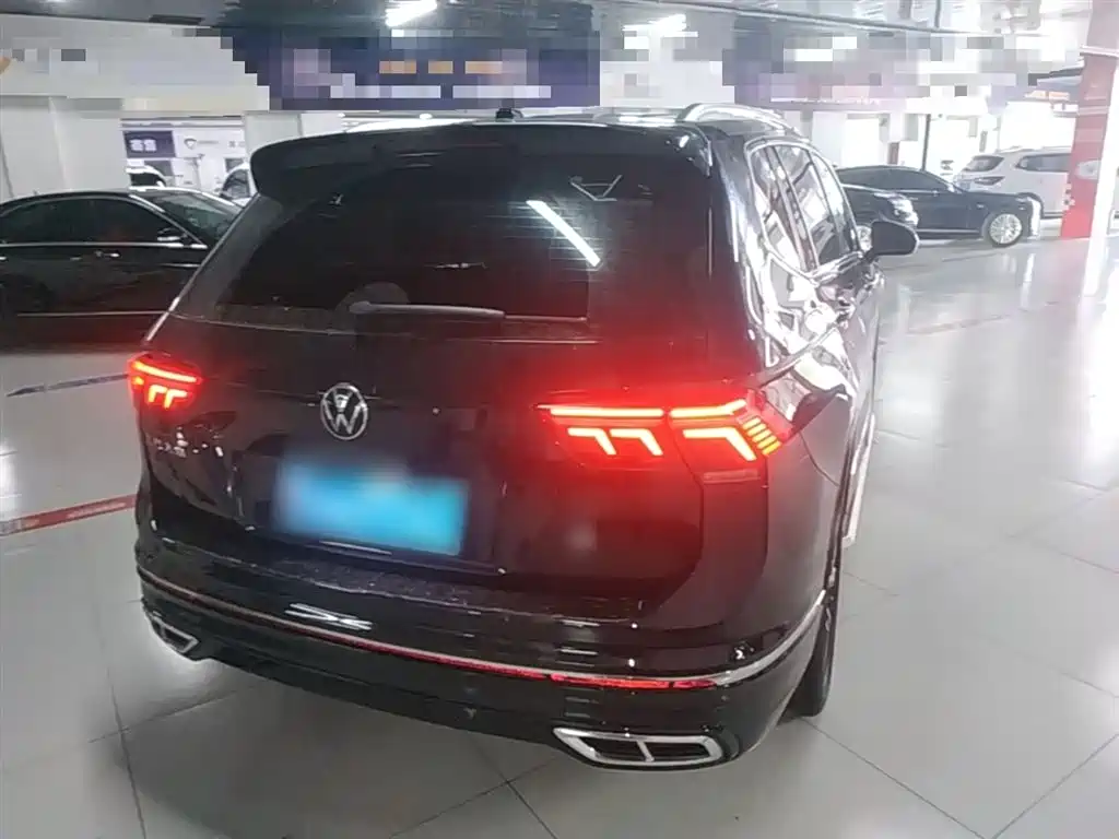 Tiguan L 2023 330TSI automatic two-wheel drive R-Line flagship version купить на сайте DeffCars