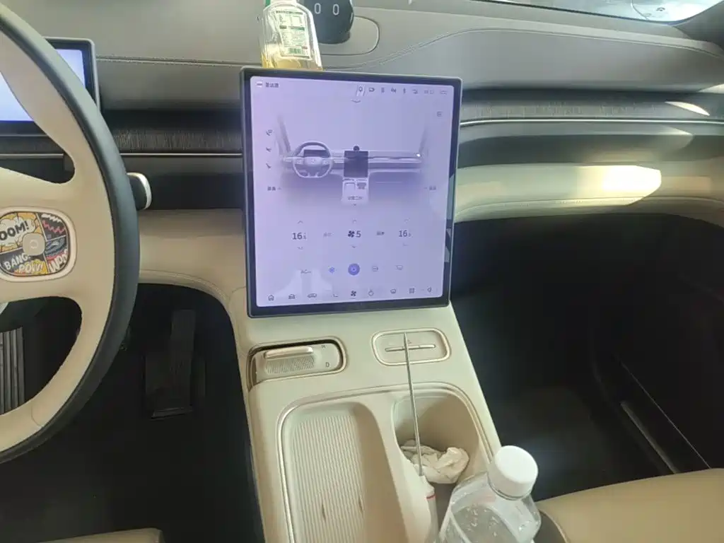 NIO ES6 2024 model 75kWh купить на сайте DeffCars
