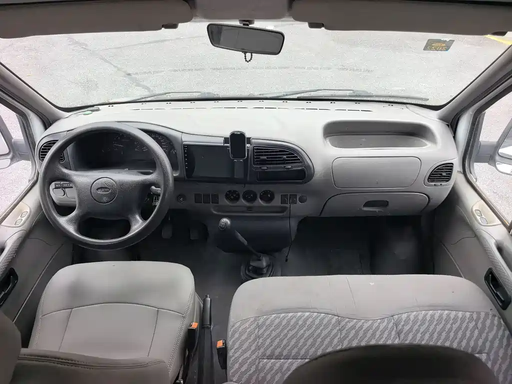 Classic Transit 2016 2.8T diesel short-axle 6-seat mid-roof multi-purpose vehicle JX493ZLQ4 купить на сайте DeffCars