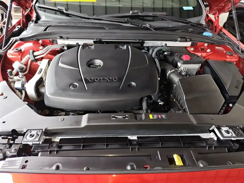 Volvo S60 2020 T4 Zhiyuan Luxury Edition купить на сайте DeffCars
