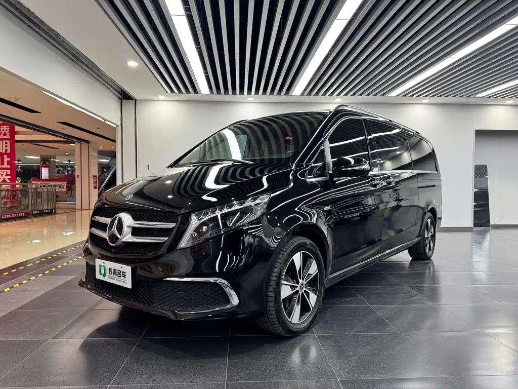Mercedes-Benz V-Class 2022 V 260 L Long Wheelbase Premium Edition купить на сайте DeffCars