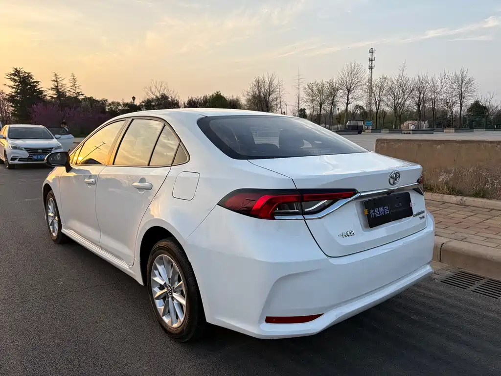 Corolla 2021 1.2T S-CVT Elite PLUS Edition купить на сайте DeffCars