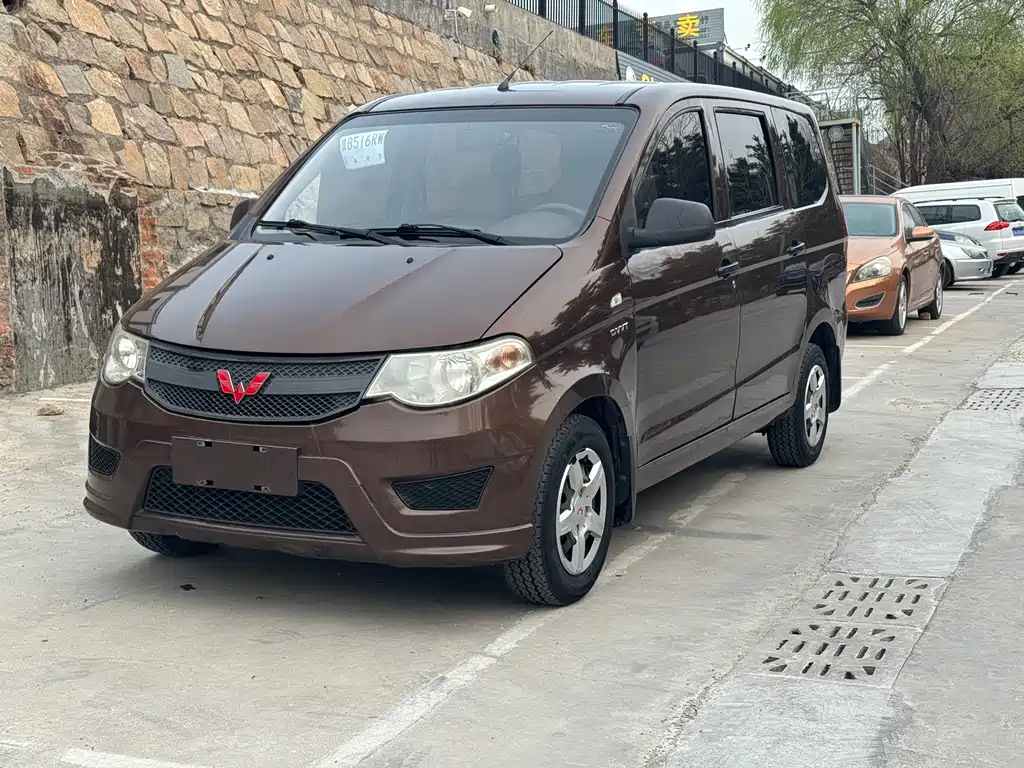 Wuling Hongguang 2018 1.5L Classic S Basic Model купить на сайте DeffCars