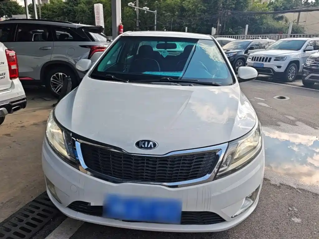 Kia K2 2012 Sedan 1.4L AT GLS Commemorative Edition купить на сайте DeffCars