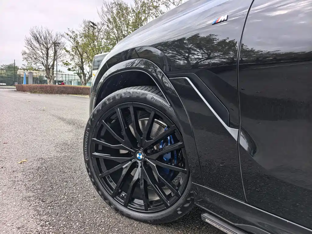 BMW X6 2022 facelift second xDrive40i exclusive M sports package купить на сайте DeffCars