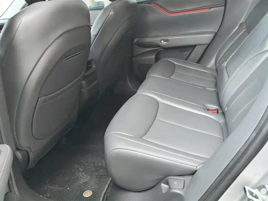 Xpeng G6 2025 model 625 long battery life Max flagship version купить на сайте DeffCars