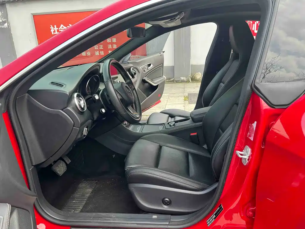 Mercedes-Benz CLA imported 2017 facelift CLA 200 fashion model купить на сайте DeffCars