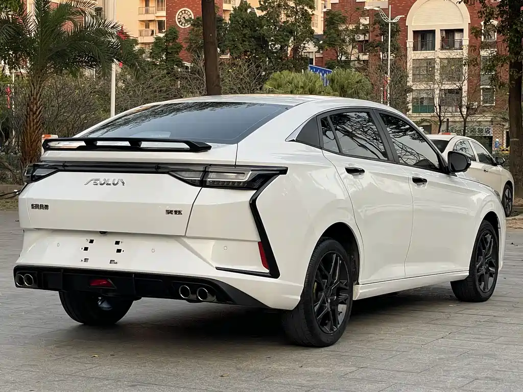 Yixuan 2023 Mach Edition 1.5T Automatic Dream Chaser Knight Edition купить на сайте DeffCars