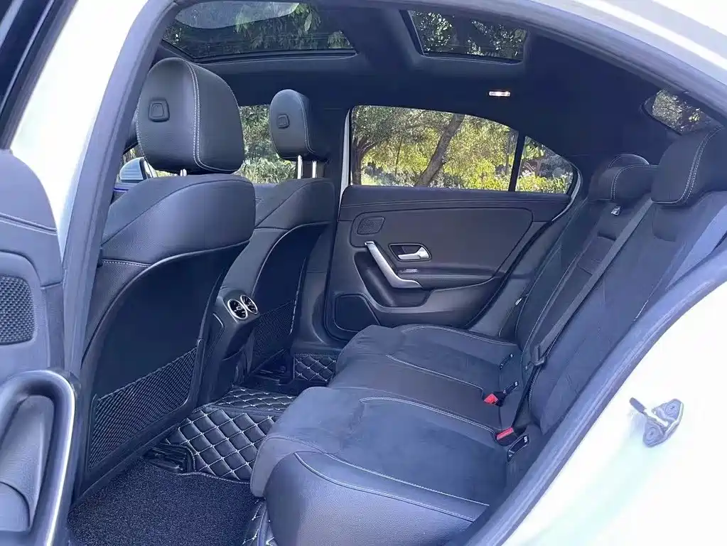 Mercedes-Benz A-Class 2020 A 200 L Sports Sedan купить на сайте DeffCars